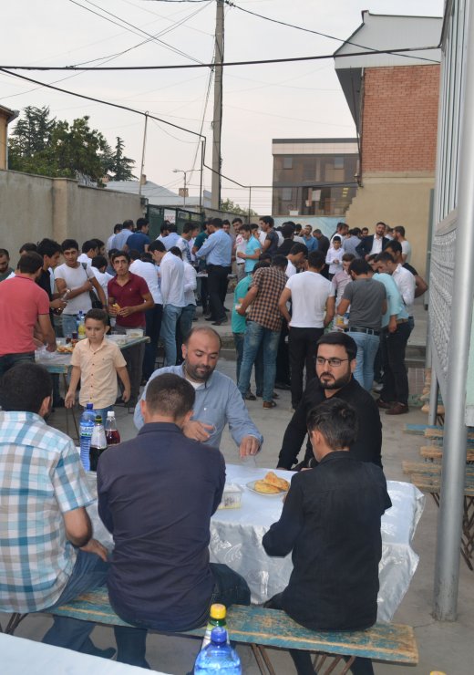 Gürcüstan Əhli-beyt (ə) cəmiyyətində "Aşura hərəkatından dərslər" mövzusunda elmi konfrans keçirildi (Foto-Video)