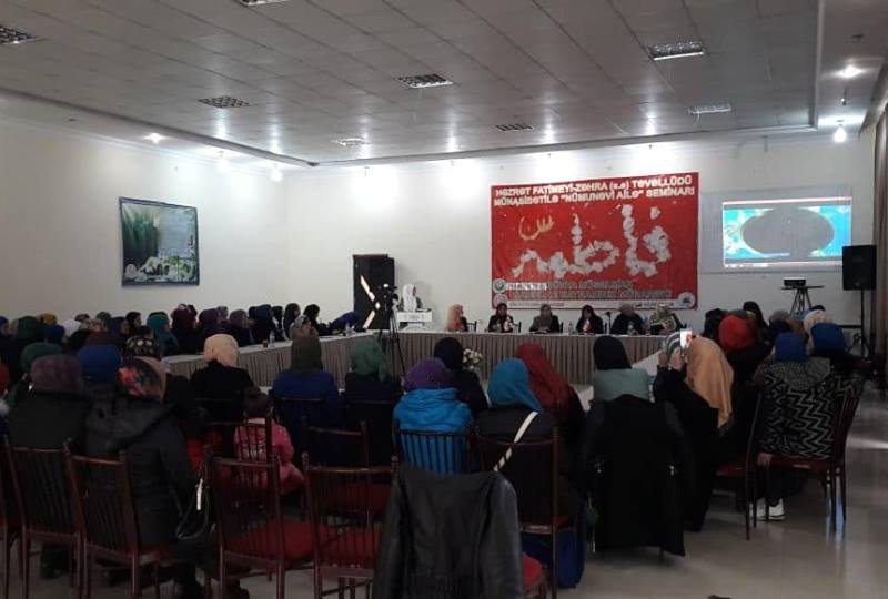 Gürcüstan Əhli-beyt (ə) cəmiyyətində "Nümunəvi ailə" adlı elmi seminar keçirildi (Foto)