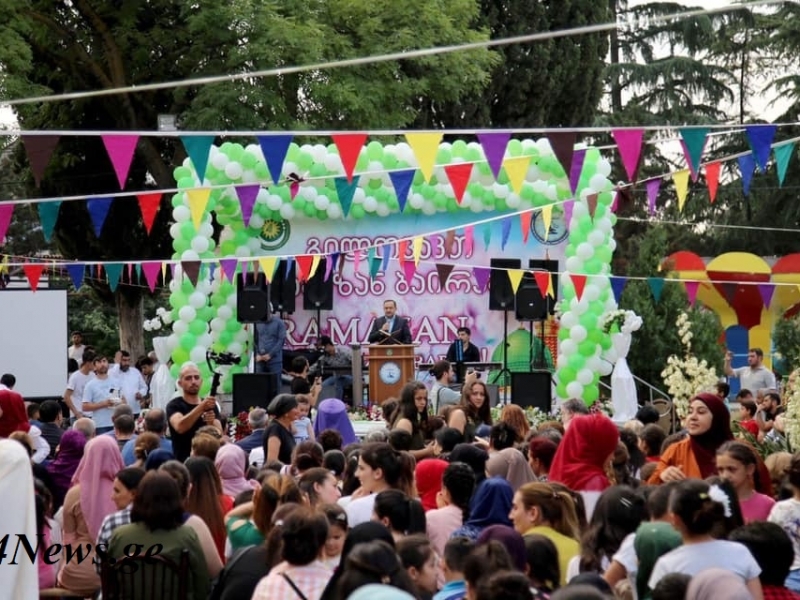 Marneulidə möhtəşəm Ramazan Bayramı keçirilib (Foto-Video)