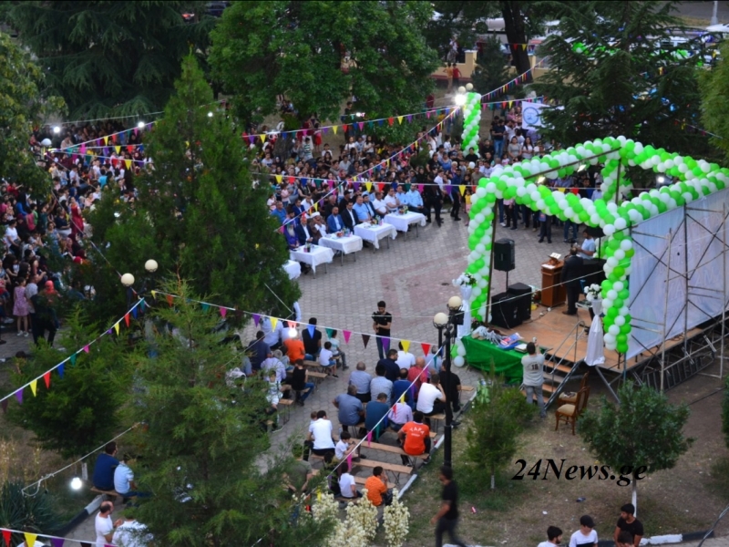 Marneulidə möhtəşəm Ramazan Bayramı keçirilib (Foto-Video)