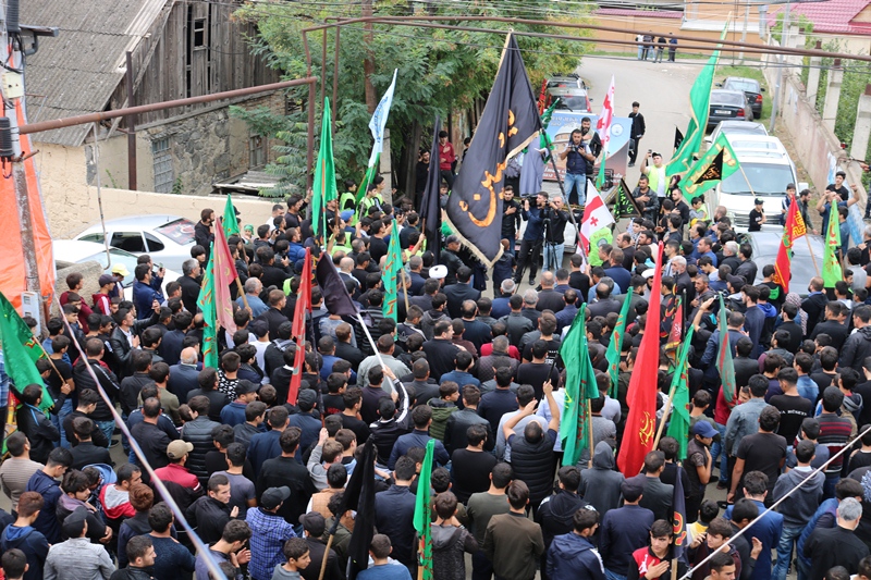 İzdihamlı "Tasua" yürüşü keçirildi (Foto)