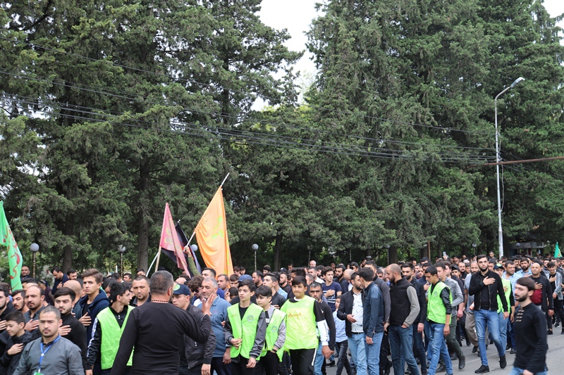 İzdihamlı "Tasua" yürüşü keçirildi (Foto)