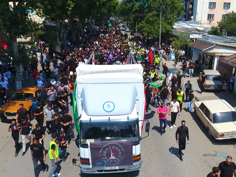 Gürcüstanda izdihamlı "Tasua" yürüşü keçirildi (Foto)