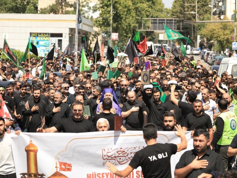 Gürcüstanda izdihamlı "Tasua" yürüşü keçirildi (Foto)